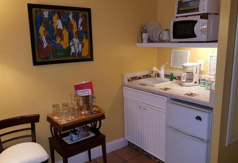 Стандартный Номер Кровать Кинг, The Caribbean Court Boutique