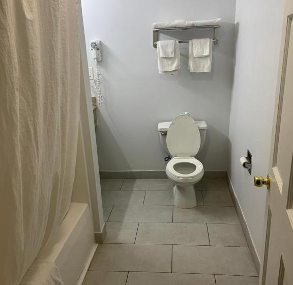 Стандартный Номер Кровать Кинг, Econo Lodge Jefferson Hills Hwy 51