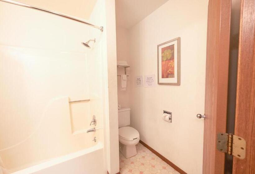 带2个双人床的标准工作室, Harlan Inn And Suites