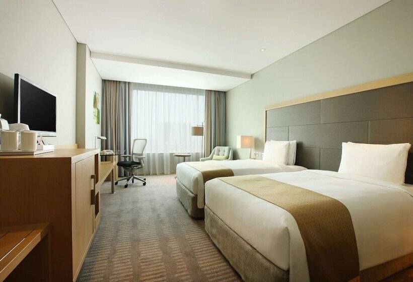 Quarto Deluxe, Doubletree By Hilton Jakarta Kemayoran