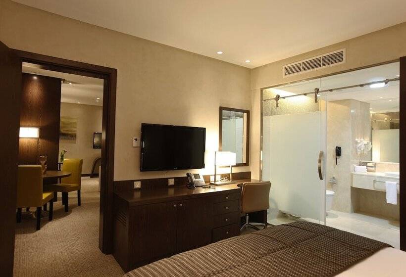 Люкс, Holiday Inn Meydan, An Ihg