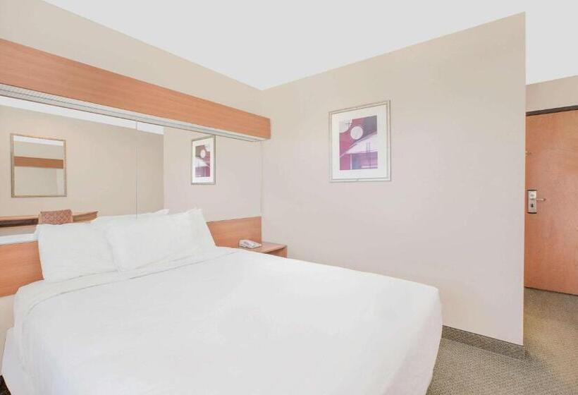 Номер Стандарт, Microtel Inn & Suites By Wyndham Colfax