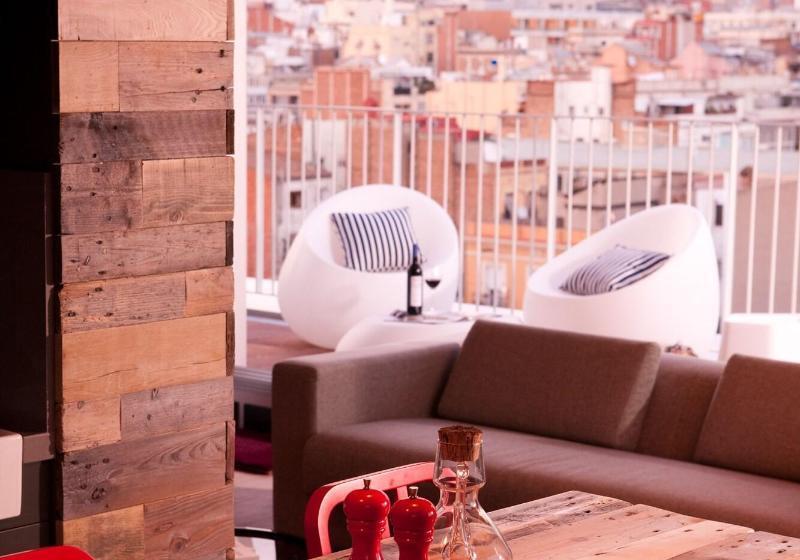 Люкс Superior, Generator Barcelona
