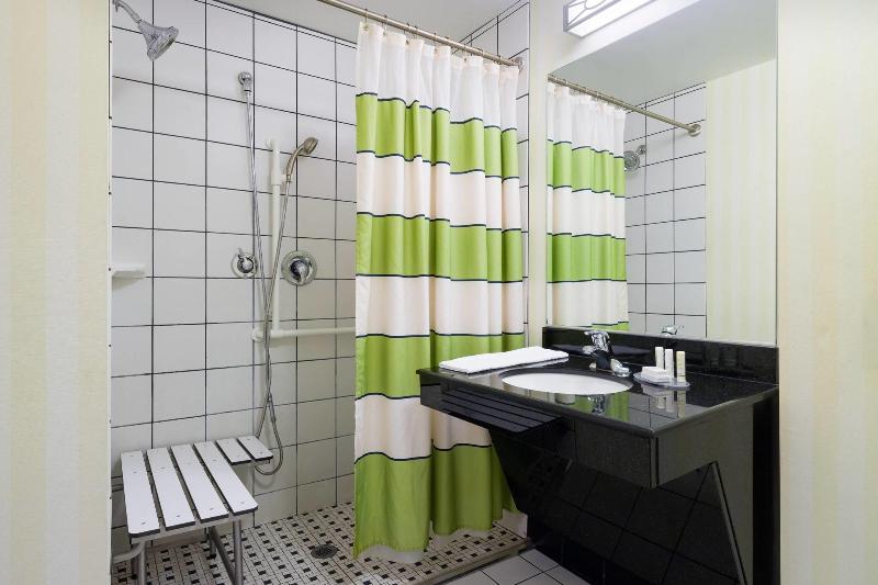 Студия Стандарт, Fairfield Inn & Suites Lock Haven