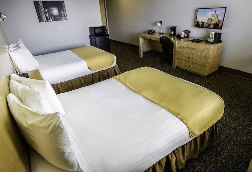 Номер Deluxe, Spark By Hilton Artesia