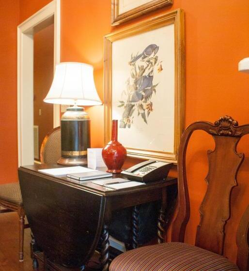 ２ベッドルームハウス, Audubon Cottages