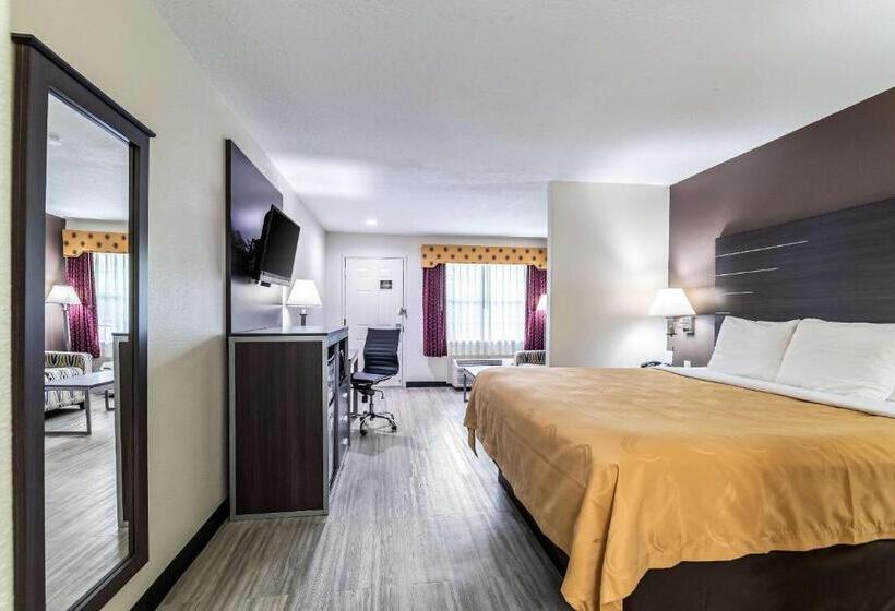 Люкс Кровать Кинг, Quality Inn & Suites Canton