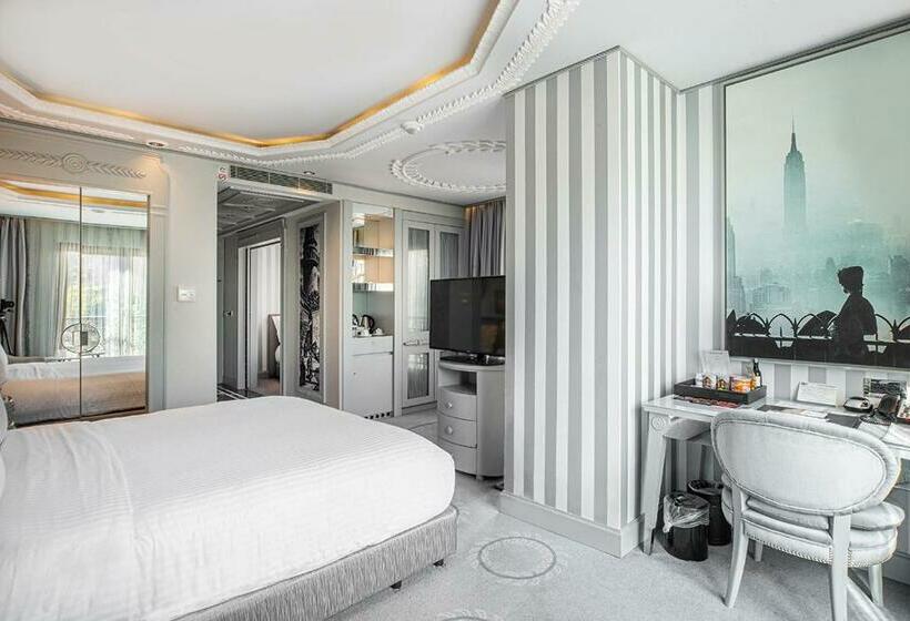 Family Suite, Wyndham Grand Istanbul Kalamış Marina