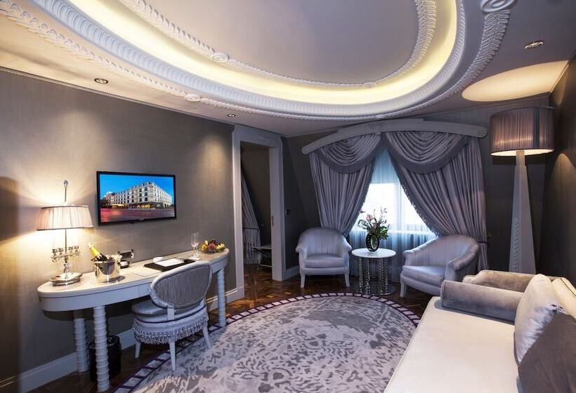 Executive Suite Sea View, Wyndham Grand Istanbul Kalamış Marina