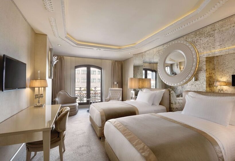 Deluxe Room City View, Wyndham Grand Istanbul Kalamış Marina