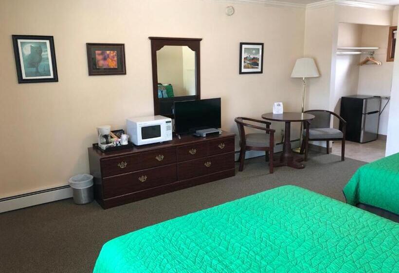 Номер Стандарт, Mansion House Motel