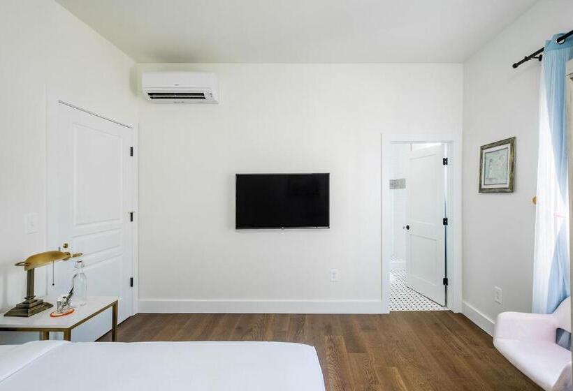 스탠다드 룸 킹사이즈 침대, Scarborough Inn