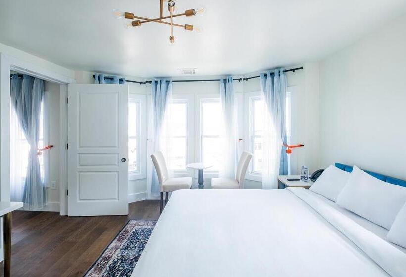 프레지덴셜 스위트, Scarborough Inn