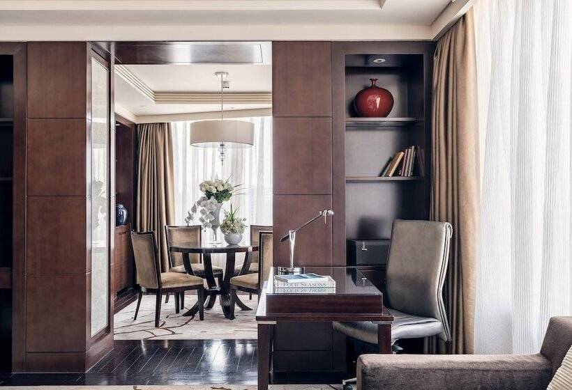 Люкс, Four Seasons Hotel Beijing