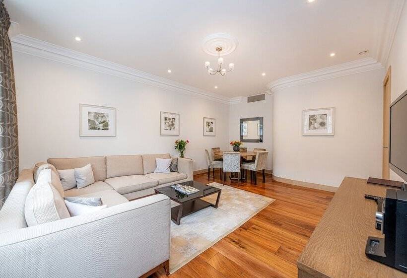 آپارتمان مدیریتی 2 خوابه, Claverley Court