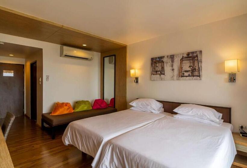 디럭스 룸, Best Western Phuket Ocean Resort