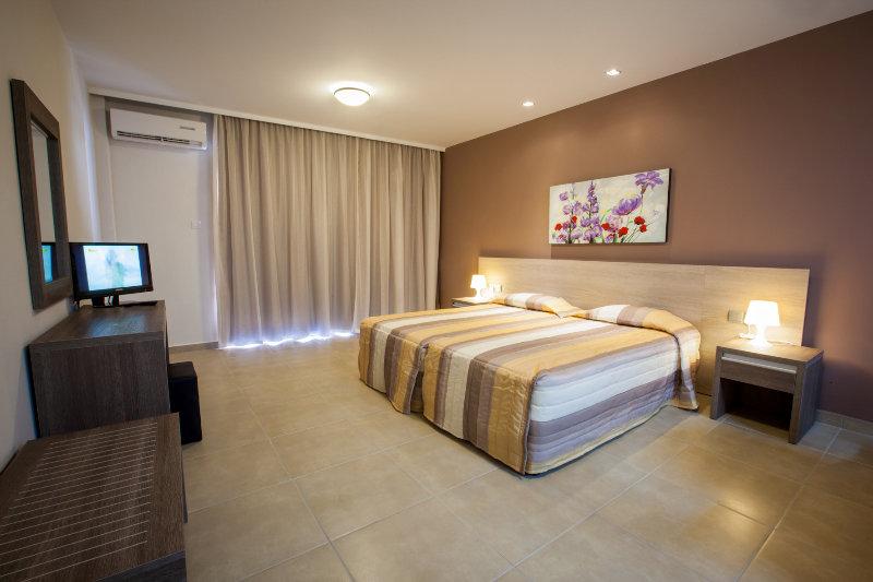 Студия Стандарт, Crystallo Apartments