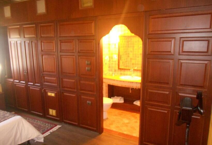 Номер Deluxe, Estate Kalaitzis