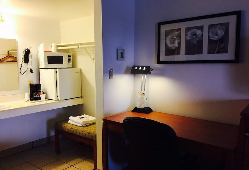 디럭스 룸, Maple Inn And Suites Los Banos