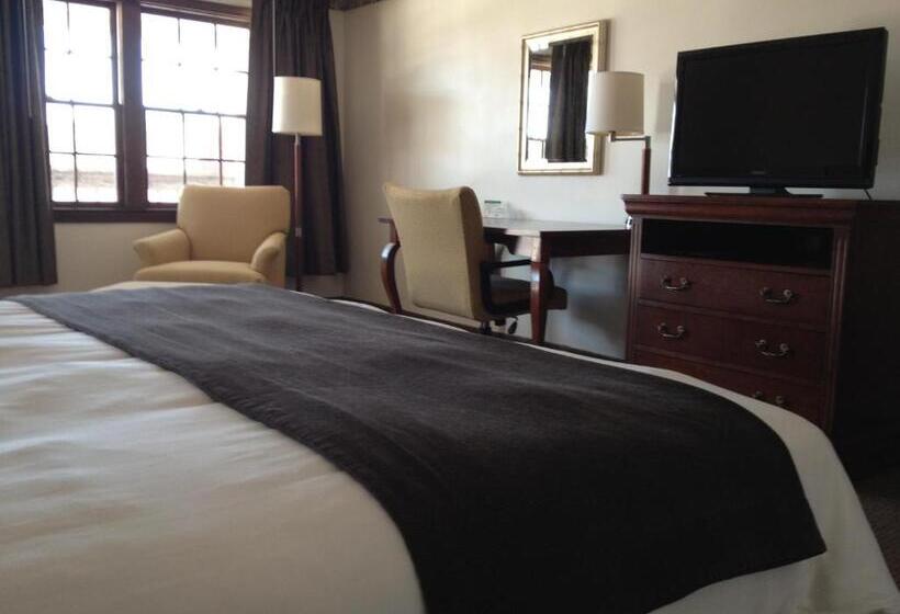 Стандартный Номер Кровать Кинг, Holiday Hill Inn & Suites