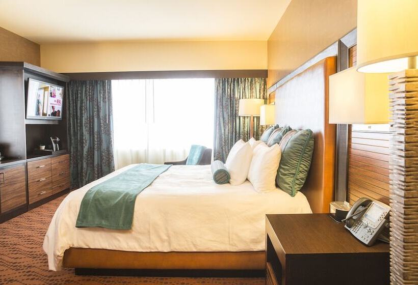 豪华房间, Akwesasne Mohawk Casino Resort And Players Inn Hotel  Formerly Comfort Inn And Suites Hogansburg Ny
