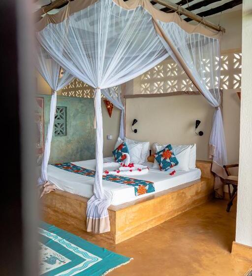 Люкс, Sunshine Marine Lodge
