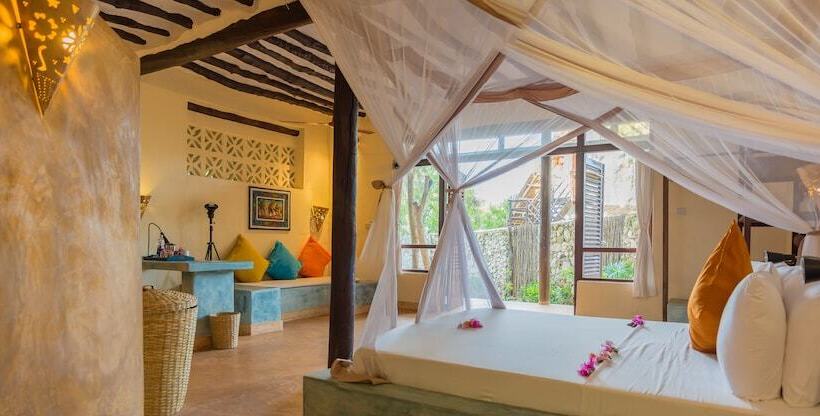 Люкс, Sunshine Marine Lodge