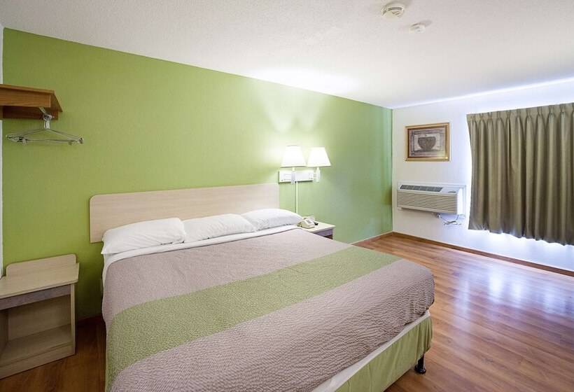 Номер Deluxe, Motel 6 Binghamton, Ny