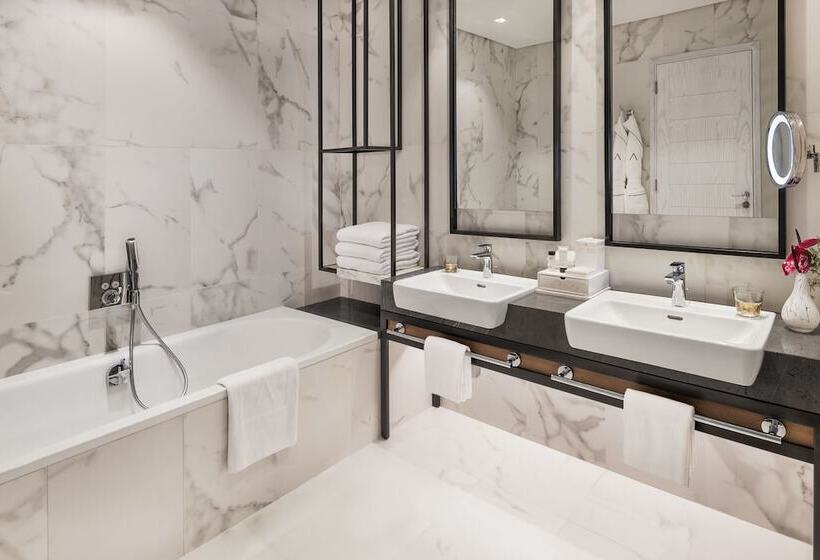 Апартаменты 3 Спальни, Address Beach Resort Fujairah