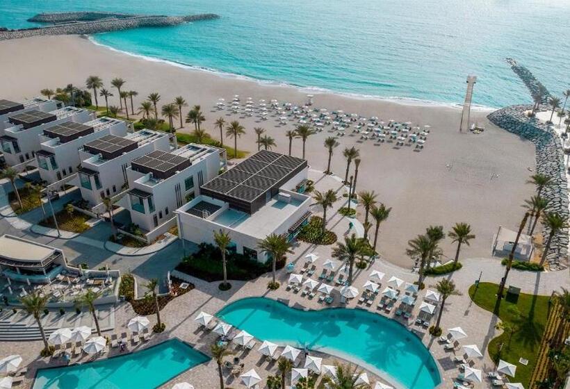 Апартаменты 3 Спальни, Address Beach Resort Fujairah