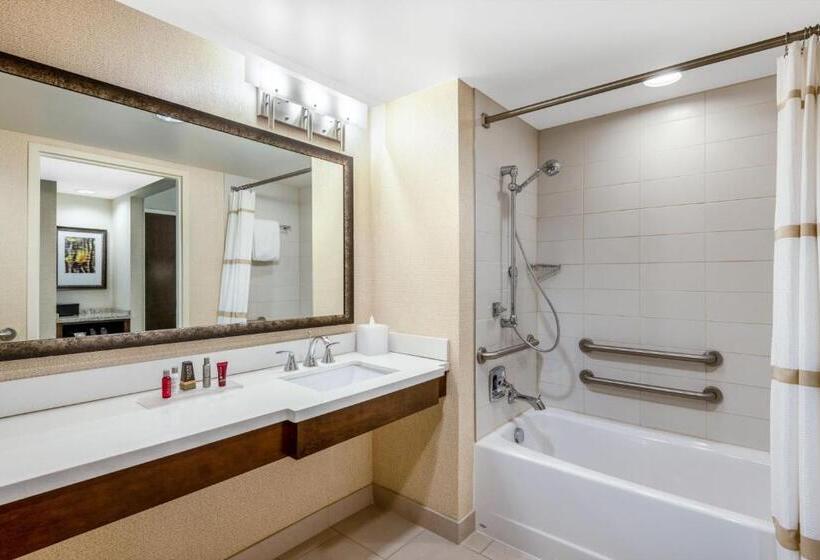 Номер Стандартный Кровать Куин, Denver Marriott Westminster