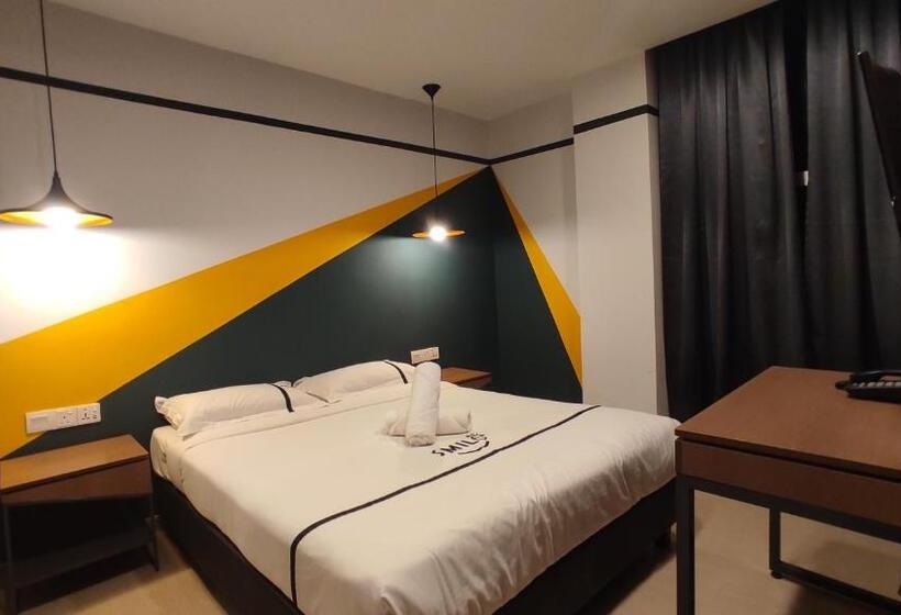 Номер Deluxe, Smile Hotel C180 Cheras Selatan
