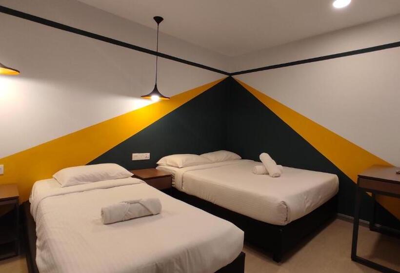 Номер Стандарт Трехместный, Smile Hotel C180 Cheras Selatan