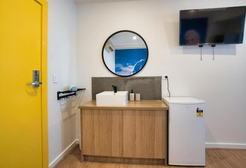 Family Suite, Dreamy Stays Accommodation   Private Rooms With Shared Bathrooms