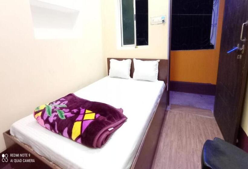 Номер Стандарт, Spot On Ganguly Hotel Lodging And Fooding