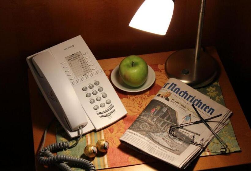ベーシックルーム, Airporthotel Salzburg   Hotel Am Salzburg Airport