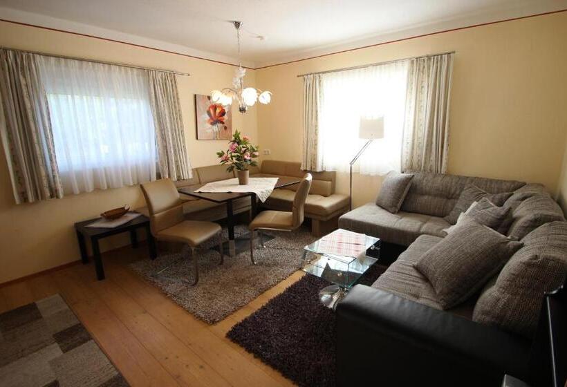 Апартаменты 2 Спальни, Alpenlandhaus Menardi