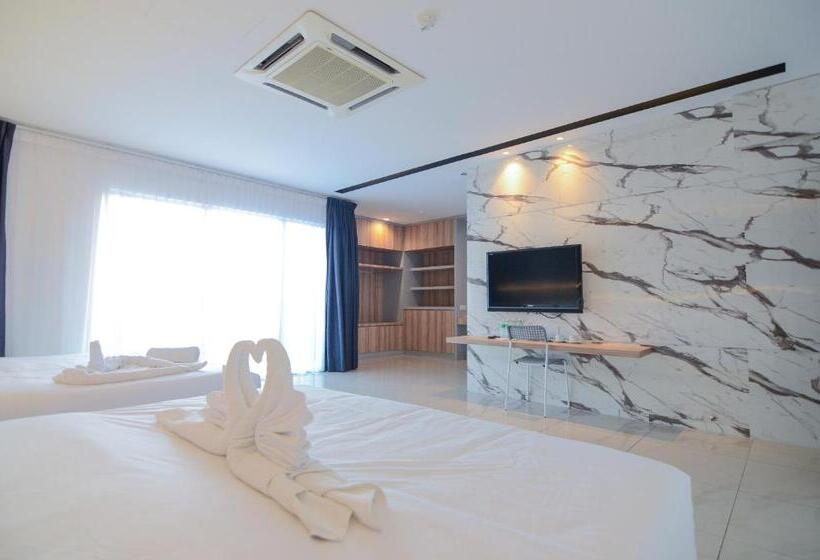 سوئیت با بالکن, Suite Dreamz
