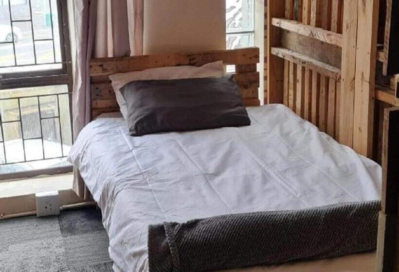 Номер Стандарт Индивидуальный, Sunset Beach Backpackers