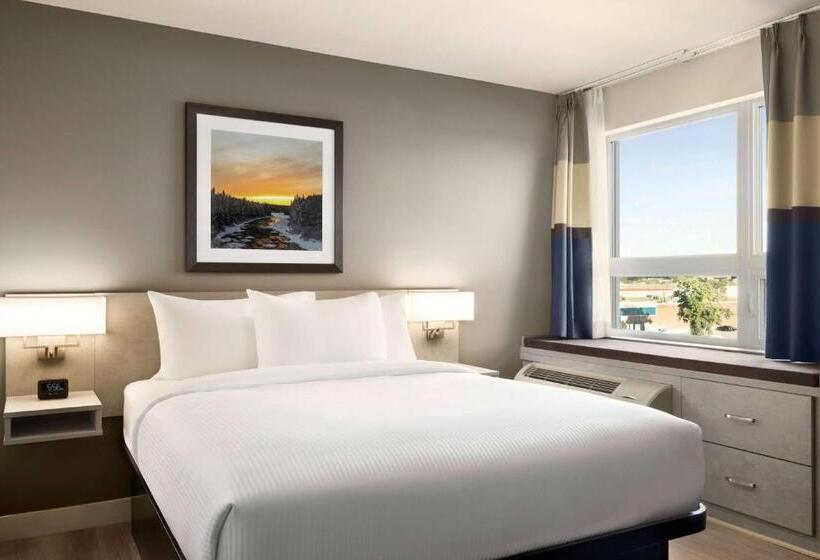 디럭스 스튜디오, Microtel Inn & Suites Dorval Qc