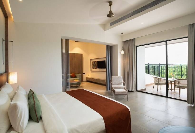 Люкс, Amoravida By 7 Apple Resorts, Goa