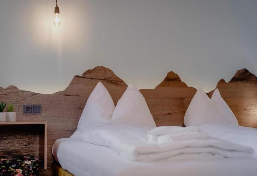 شقة غرفة واحدة, Bett & Berg Bad Ischl, Self Check In