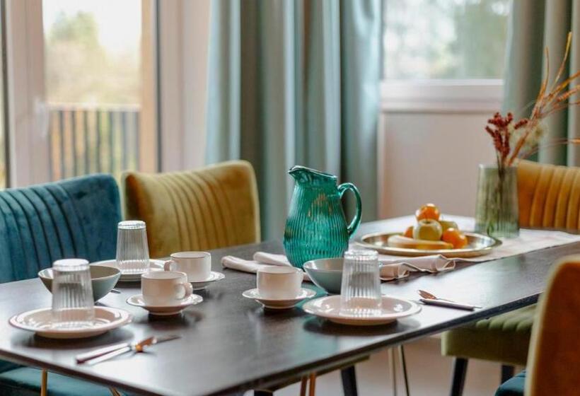 Апартаменты 1 Спальня с Балконом, Bett & Berg Bad Ischl, Self Check In