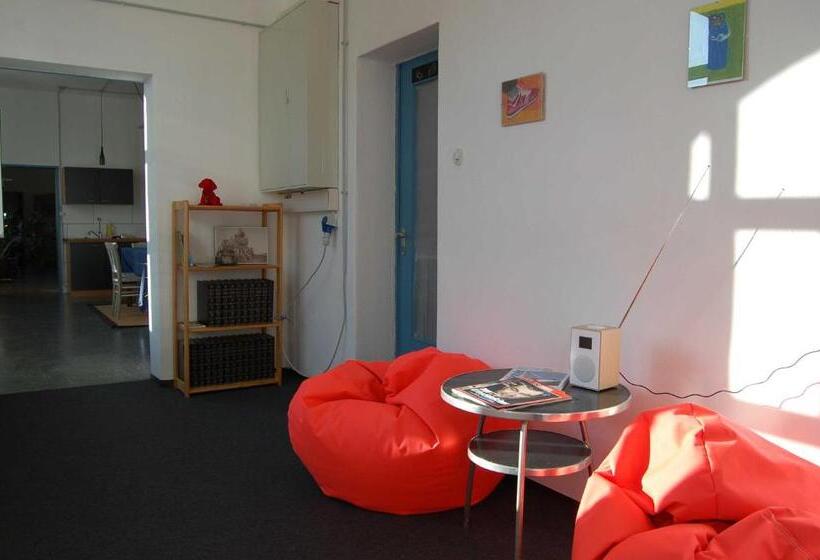 Семейный Номер Совместный Санузел, Oberzent Hostelstyle Nur Für Aktive Touristen