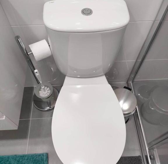 استودیوی استاندارد, Moradia Chicharro