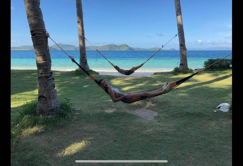 套房带园景, Bella Villa Coron
