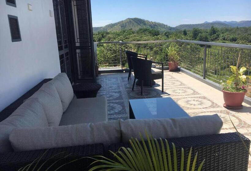 带大床的套房, Bella Villa Coron