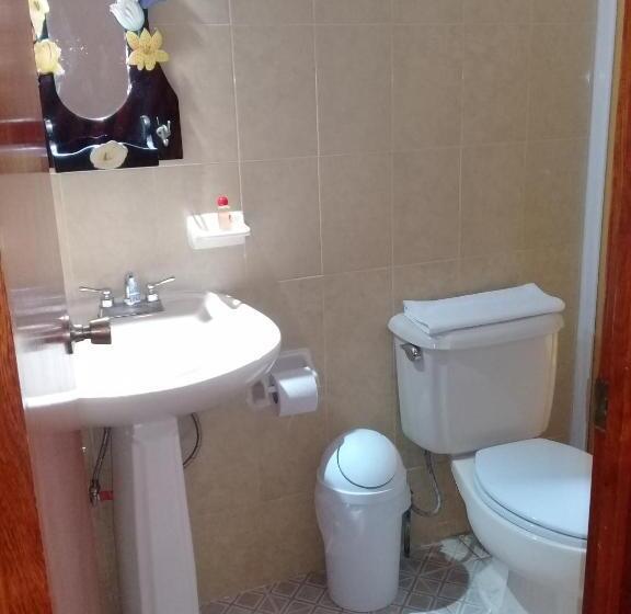 Quarto Estandar, Don Celes