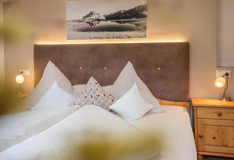 Апартаменты 1 Спальня, Residence Alpenrose