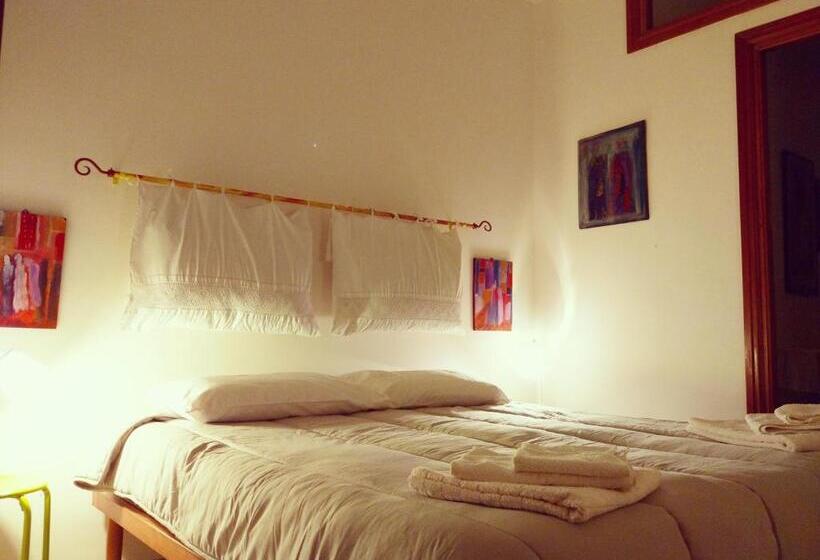 컴포트 트리플 룸, Amariglio Apartment